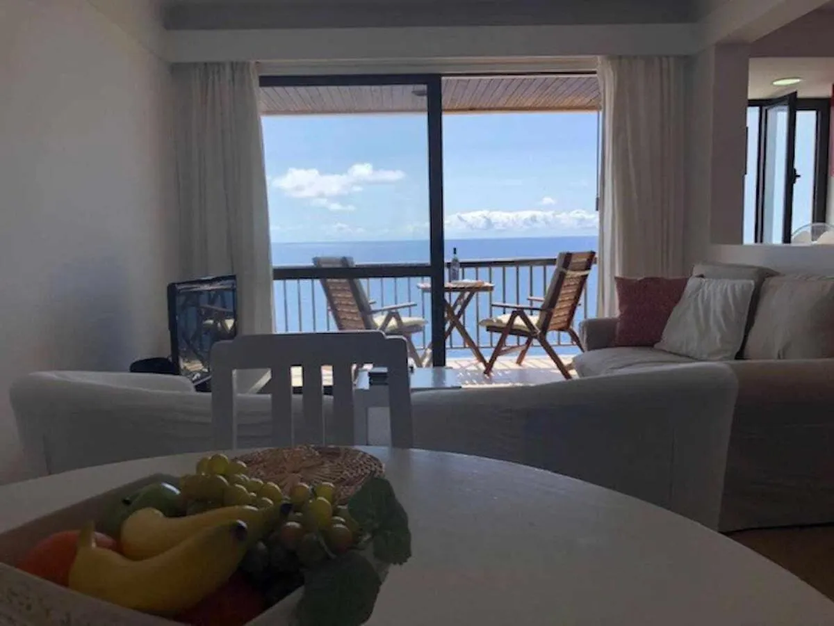 Cliff View III - Sea View + Pool + Wifi Apartment Funchal